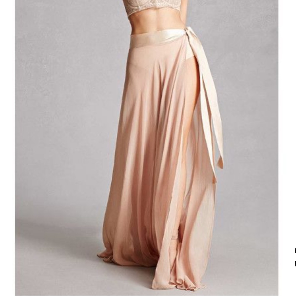 Elegant Cream Maxi Skirt